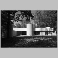 Richard Meier, The Jerome & Carolyn Meier House Completed in 1965, photo by Ezra Stoller, ESTO, © Richard Meier.jpg